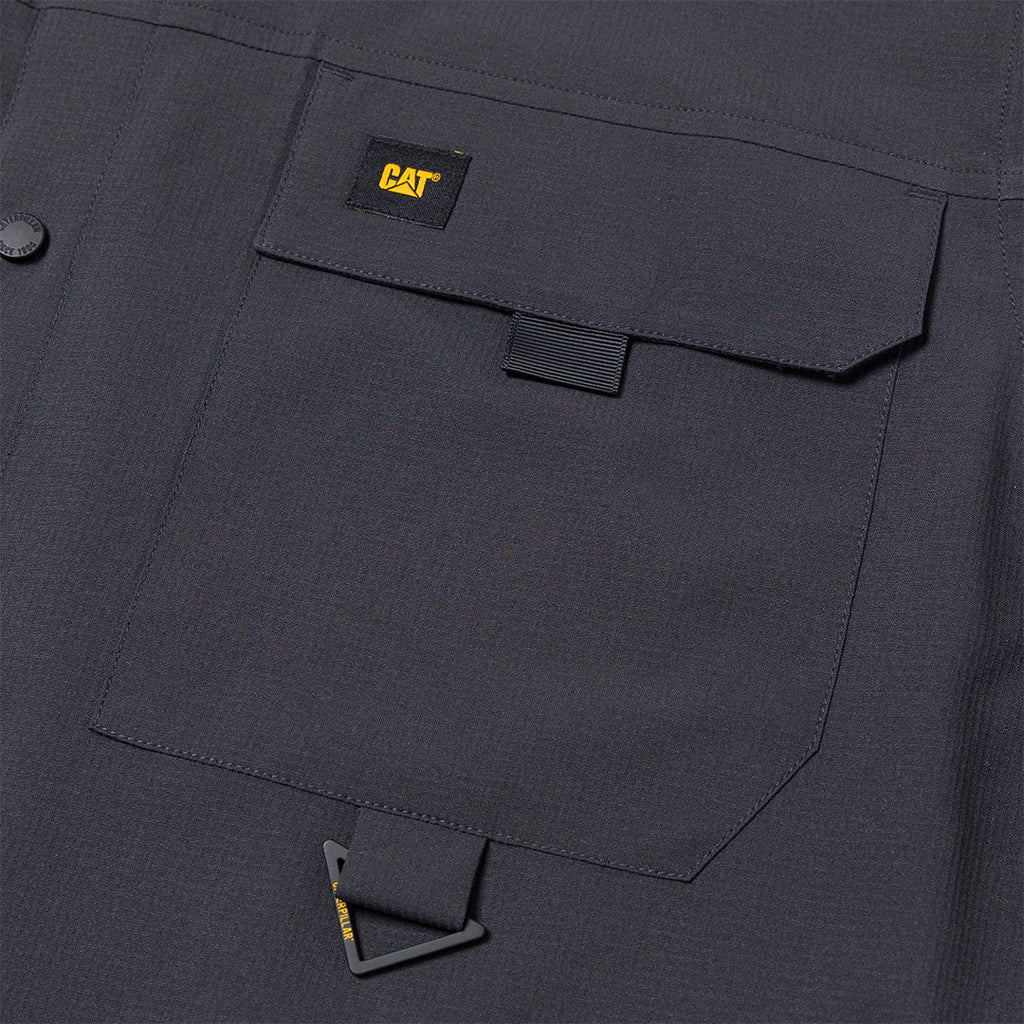 Camisa Lightweight Tech para hombre color negro